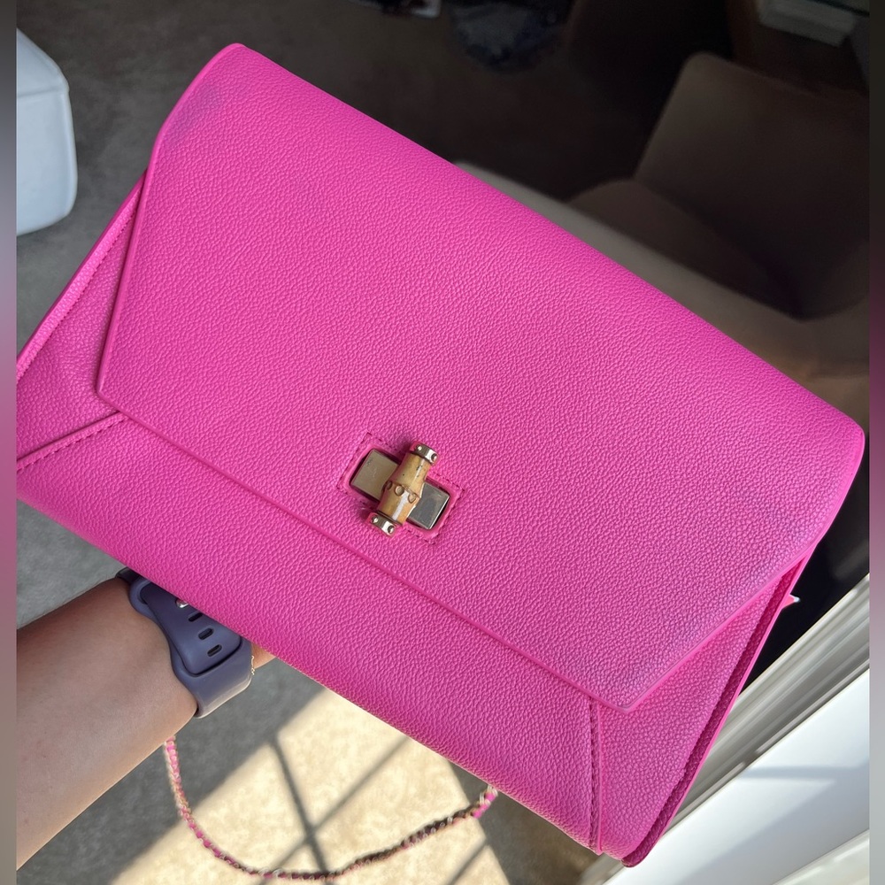 Lilly Pulitzer Vibrant Pink Crossbody Bag